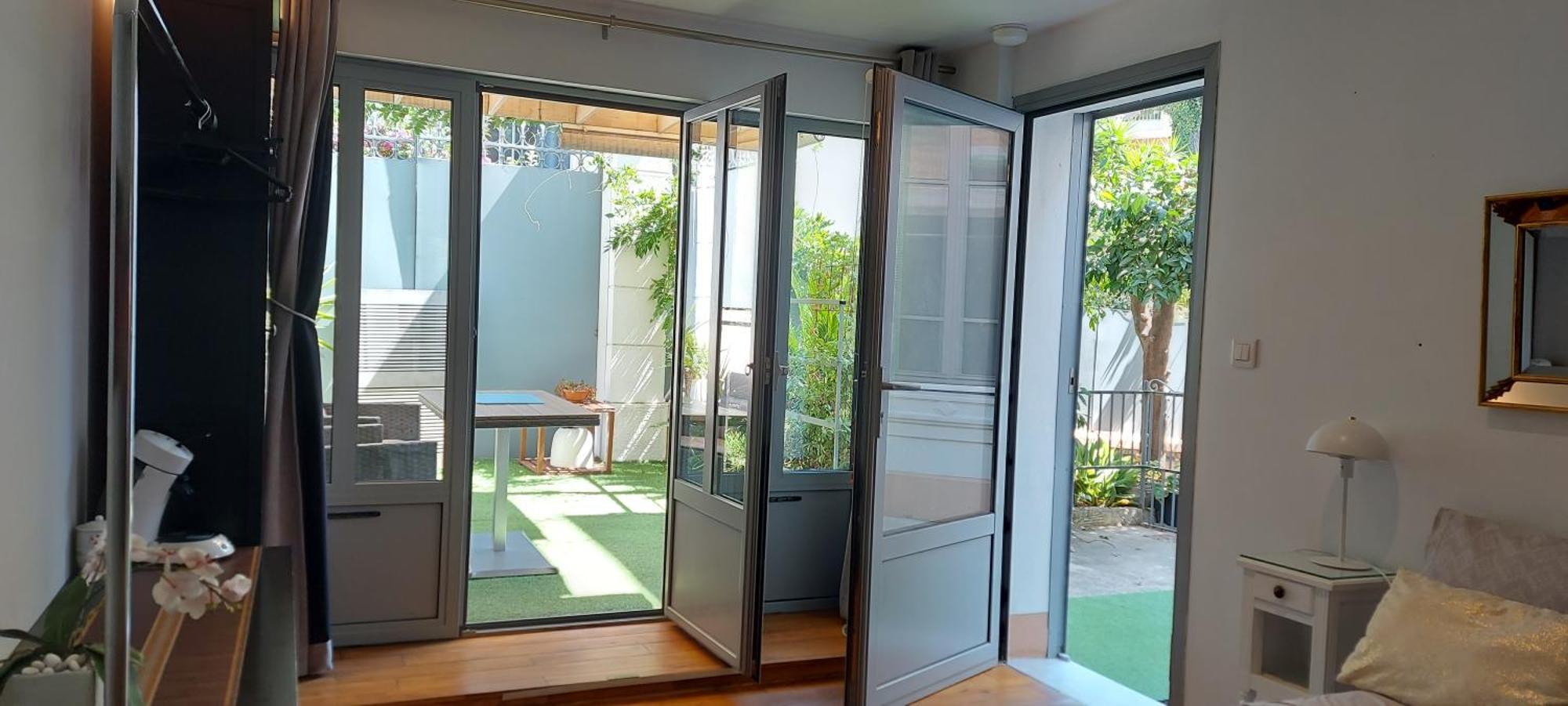 Angelus Guest house